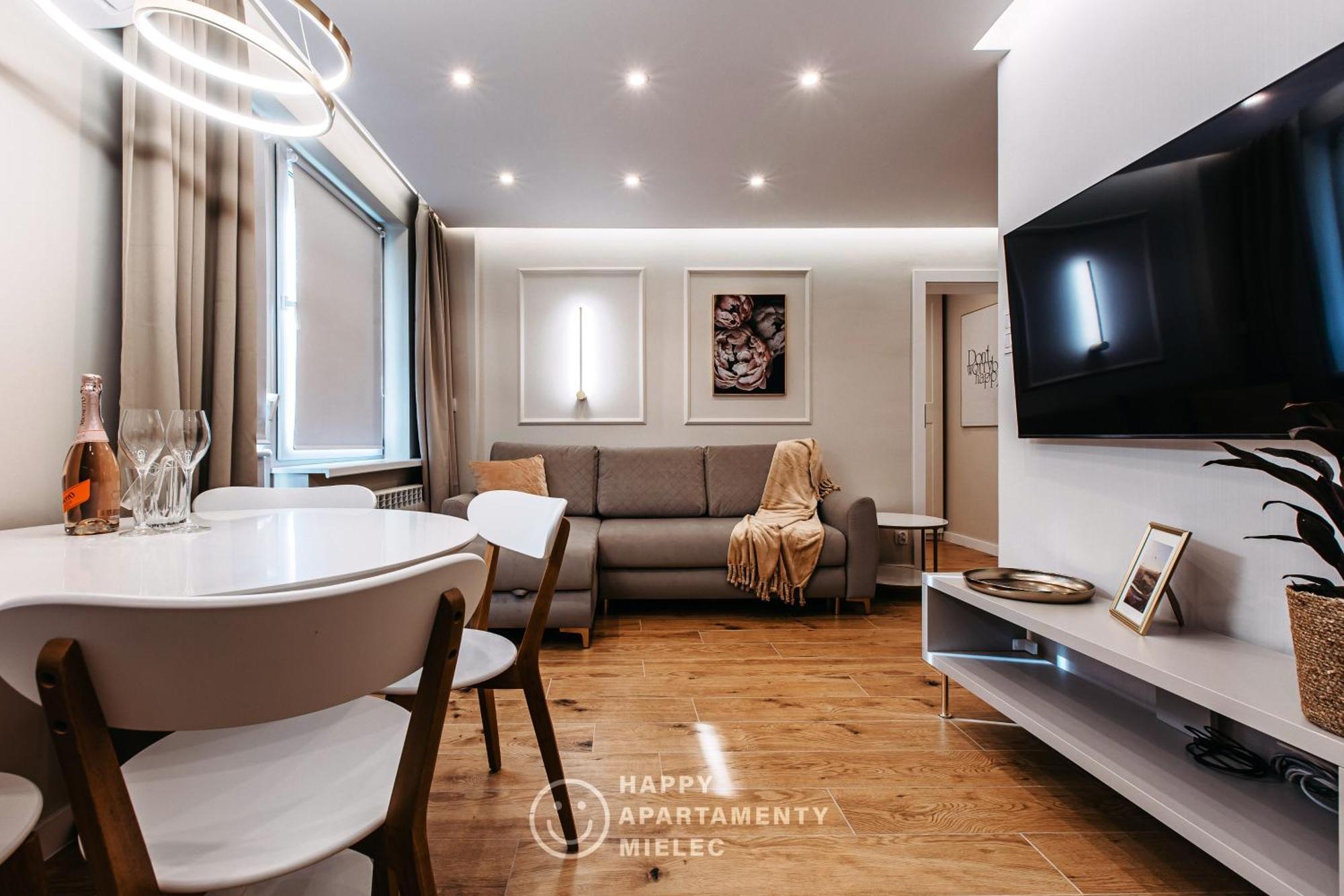Happy Gold - Apartamentyhappy Pl Mielec Extérieur photo
